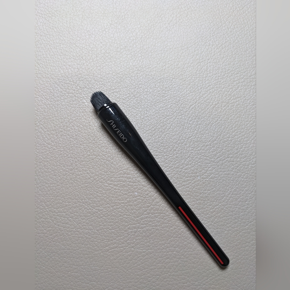 Shiseido TSUTSU FUDE Concealer Brush